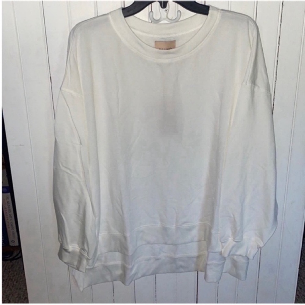 FOUND Step Hem Cozy Sweatshirt White Size L